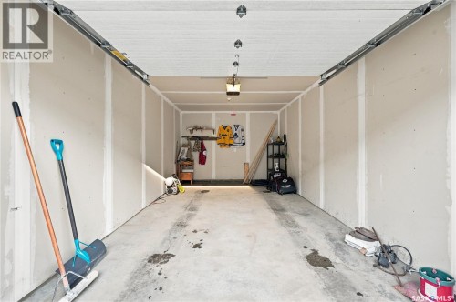 259 250 Akhtar Bend, Saskatoon, SK 