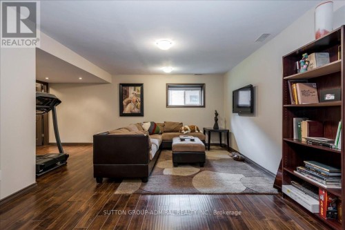 79 Forest Circle, Tiny, ON 