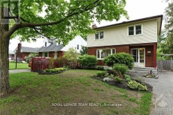 822 QUINLAN ROAD Ottawa, ON K1G 1S1