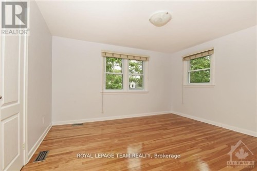 822 Quinlan Road, Ottawa, ON 