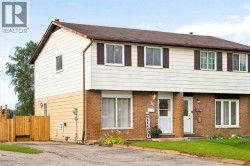 76 CLUTHE Crescent  Kitchener, ON N2P 1M8