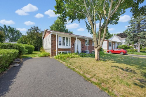 760 Rue André-Jobin  Montréal (L'Île-Bizard/Sainte-Geneviève), QC H9C 1W8