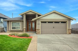 4576 Laguna Way Nanaimo, BC V9T 0A8