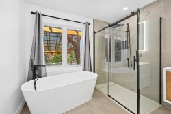 Master Bathroom - 