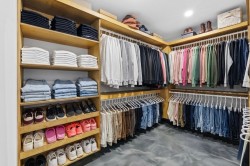 Closet - 