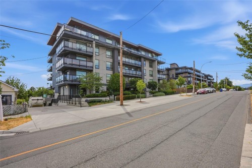 #104-119 Haliburton St, Nanaimo, BC 