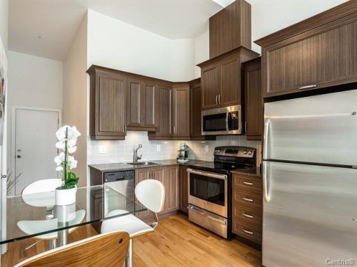 Kitchen - 1005-1235 Rue Bishop, Montréal (Ville-Marie), QC 