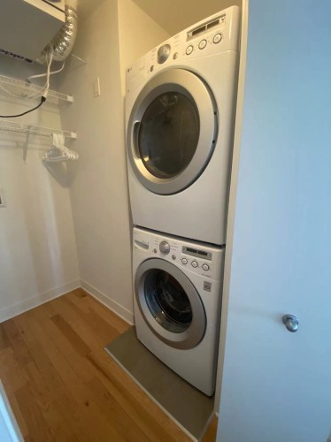 Laundry - 1005-1235 Rue Bishop, Montréal (Ville-Marie), QC 