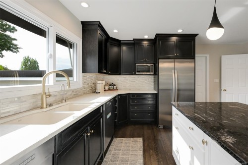 3075 Devon Rd, Oak Bay, BC 