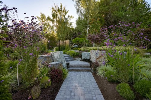 3075 Devon Rd, Oak Bay, BC 
