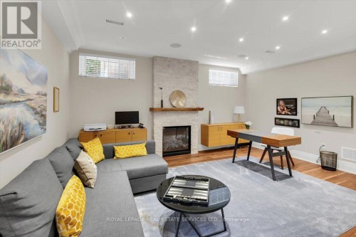 40 Divadale Drive, Toronto, ON 
