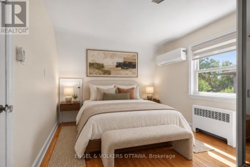 Photo has been virtually staged - 1396 Micmac Street, Ottawa, ON 