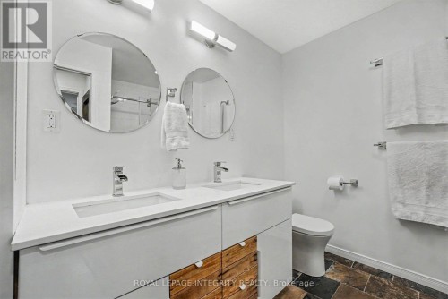 9 Holmwood Avenue, Ottawa, ON 
