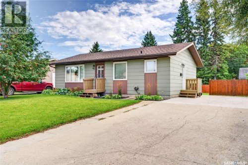 107 Elizabeth STREET  Melfort, SK S0E 1A0
