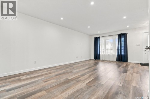 119 Reddekopp Crescent, Warman, SK 