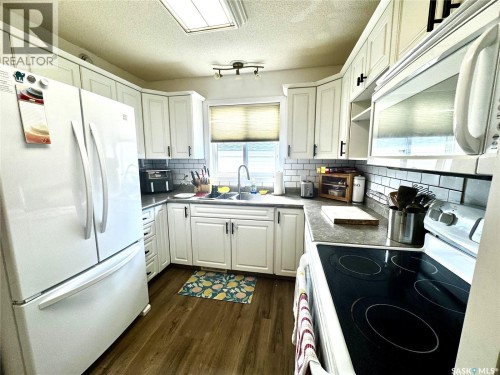 518 6Th Avenue Nw, Swift Current, SK 