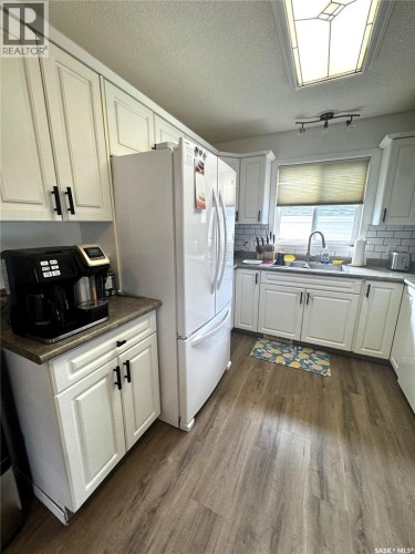 518 6Th Avenue Nw, Swift Current, SK 