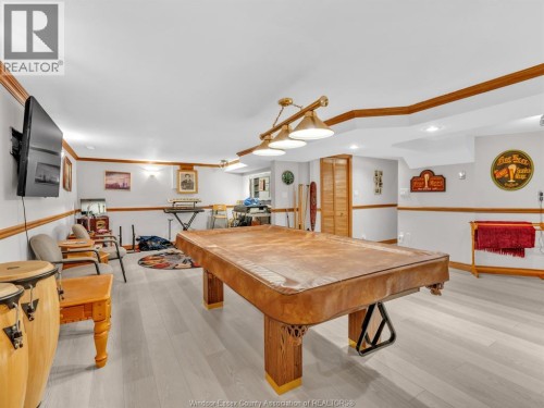 9975 Holly Crescent, Windsor, ON 