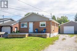 31 East Balfour ST Sault Ste. Marie, ON P6C 1W9
