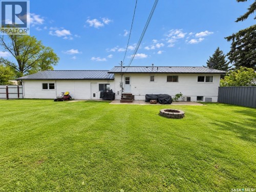 110 Wright Road, Moosomin, SK 
