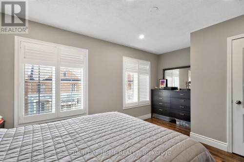 7201 Triumph Lane, Mississauga, ON 
