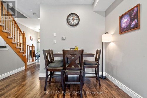 7201 Triumph Lane, Mississauga, ON 