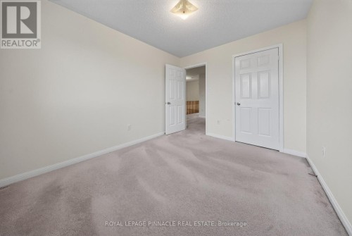 787 Avocado Crescent, Mississauga, ON 