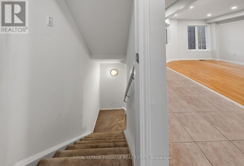 787 Avocado Crescent, Mississauga, ON 