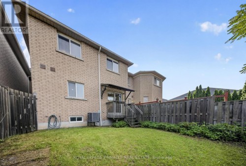 787 Avocado Crescent, Mississauga, ON 