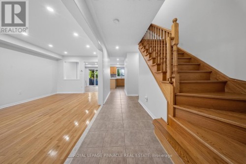 787 Avocado Crescent, Mississauga, ON 