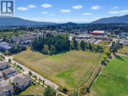 2690 & 2580 15 Avenue NE Salmon Arm, BC V1E 2B6