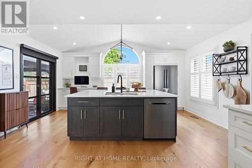 509 Larkspur Lane, Burlington, ON 