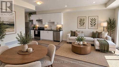 MAIN FLOOR - 93 HATHERLEY ROAD , Toronto, Ontario M6E 1W3 5