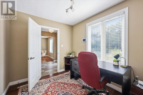 1 Chatterson Drive, Hamilton, ON 