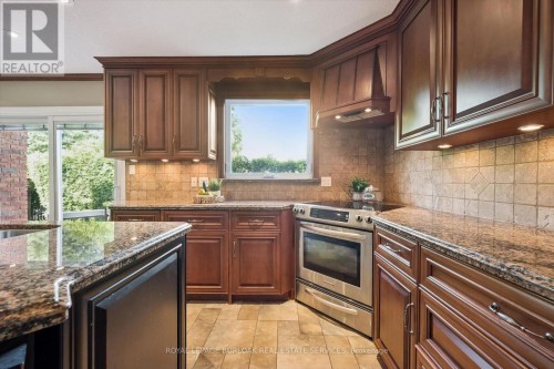1 Chatterson Drive, Hamilton, ON 