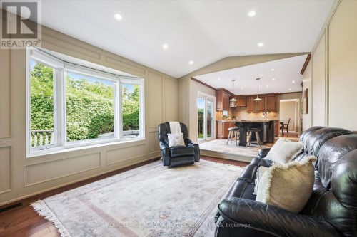 1 Chatterson Drive, Hamilton, ON 