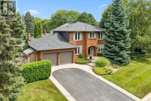 1 Chatterson Drive, Hamilton, ON 