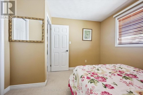 1 Chatterson Drive, Hamilton, ON 