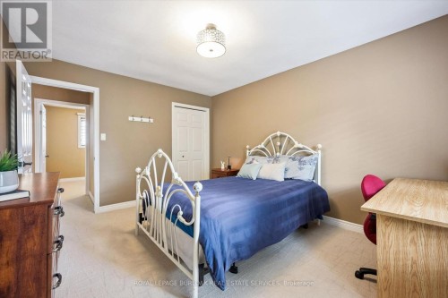 1 Chatterson Drive, Hamilton, ON 
