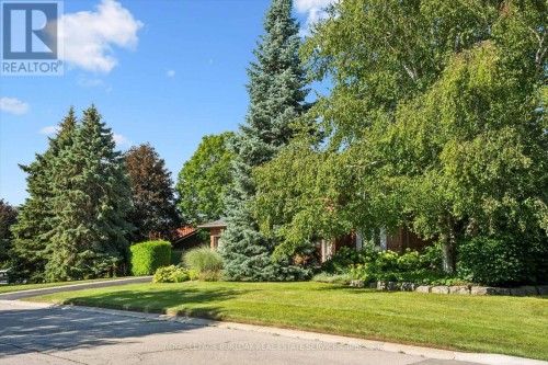 1 Chatterson Drive, Hamilton, ON 