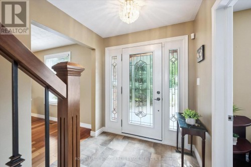 1 Chatterson Drive, Hamilton, ON 