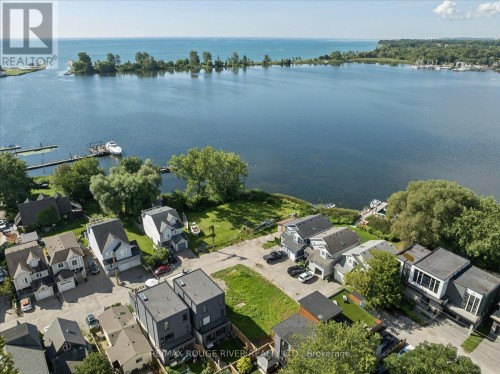 1238 BAYVIEW STREET  Pickering, ON L1W 1E6