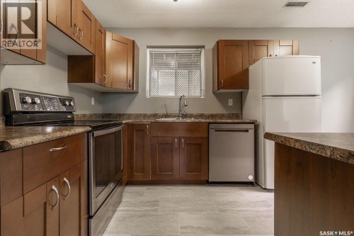 2517 Preston Avenue S, Saskatoon, SK 