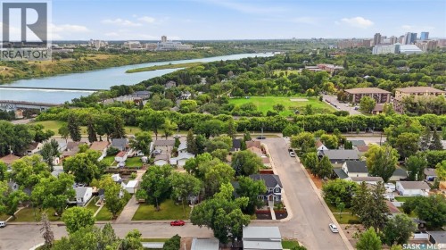 1105 Oxford Street, Saskatoon, SK 