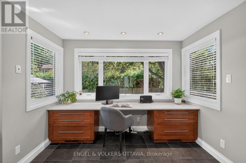 22 Lynhurst Avenue, Ottawa, ON 