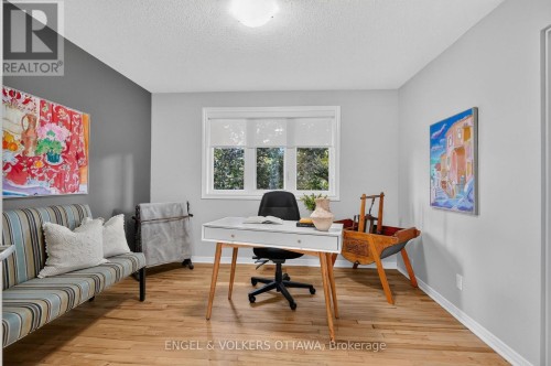 22 Lynhurst Avenue, Ottawa, ON 