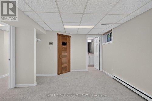 22 Lynhurst Avenue, Ottawa, ON 
