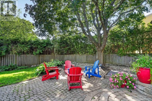 22 Lynhurst Avenue, Ottawa, ON 