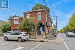 84 SHERBROOKE AVENUE  Ottawa, ON K1Y 1R9