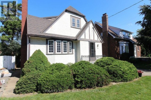 31 STUART AVENUE  St. Catharines (Downtown), ON L2R 1M8